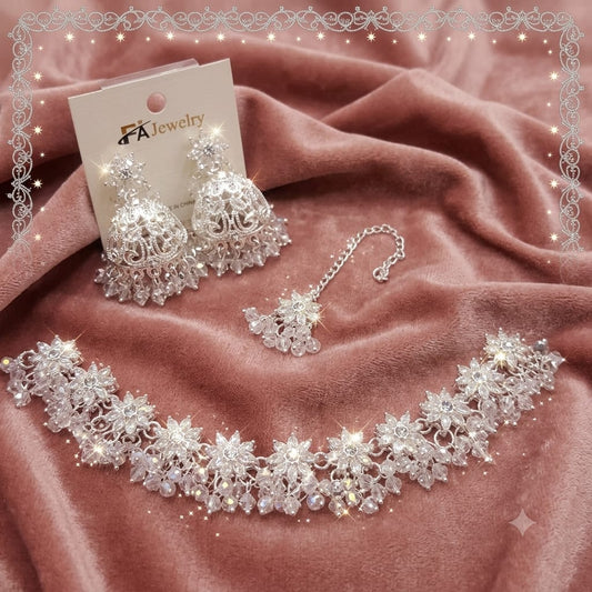 ✨ Elegant Gold-Tone Floral Jewellery Set ✨