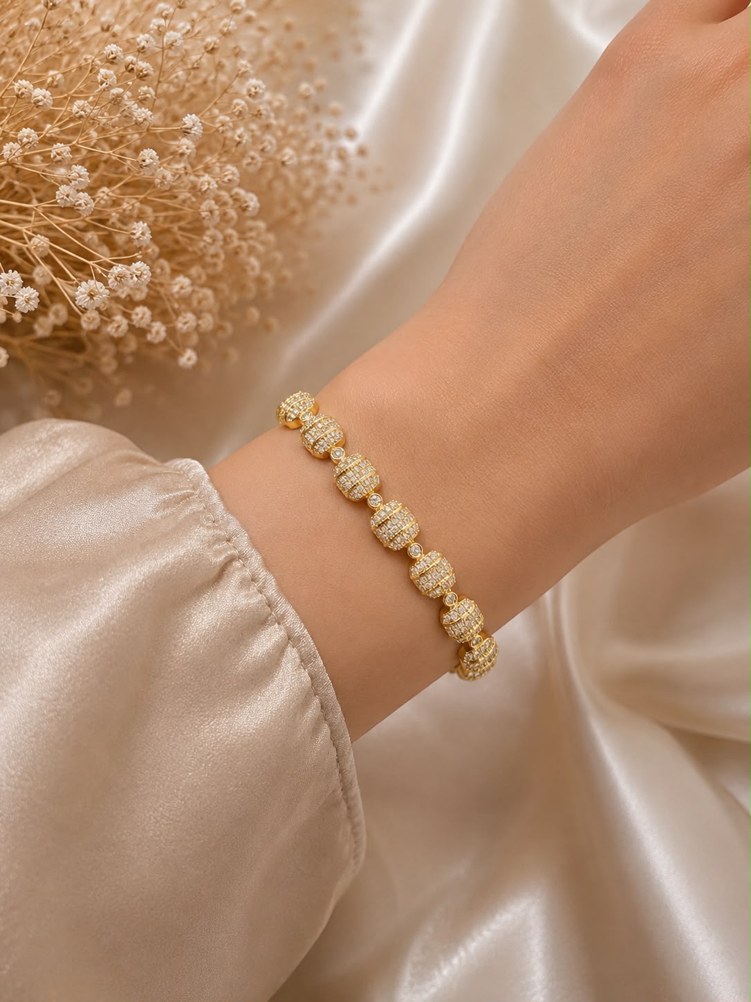 Royal all Design Zircon Bracelet