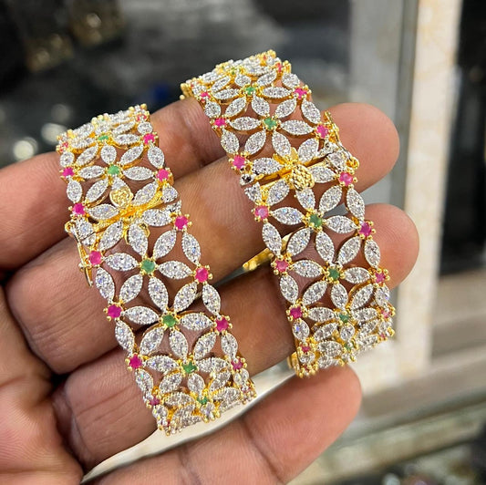✨ Elegant Artificial Bracelet